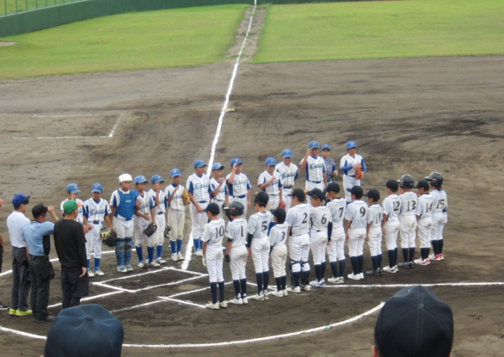 試合前の整列