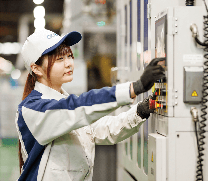 鏡面バルブ工程の様子